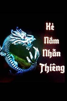 Kẻ Nắm Nhẫn Thiêng