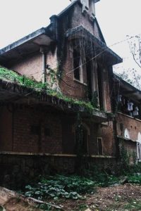 Nhà Số 32